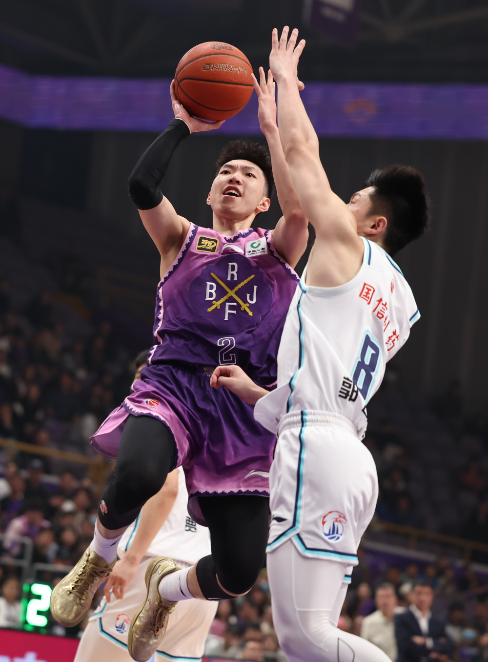 开云体育app中国-关于冲刺阶段CBA常规赛传出新动向，摩纳哥更衣室发声，管理层表态——气氛紧张，年轻球员得到机会的信息-开云体育app中国